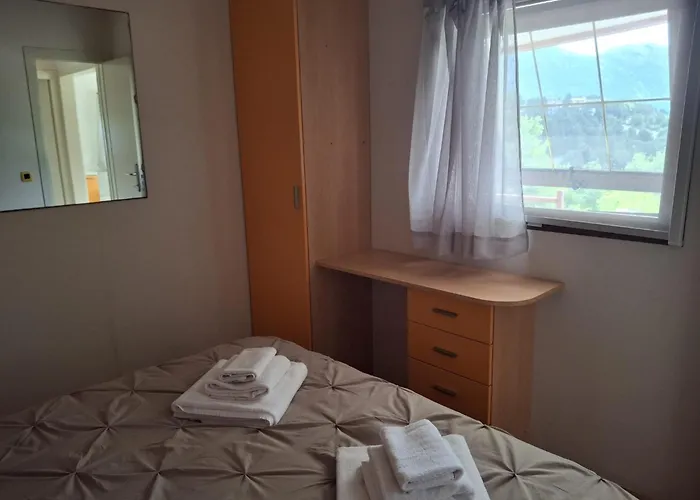 Village Orsa Minore אתר קמפינג קמפו די גי'ובה